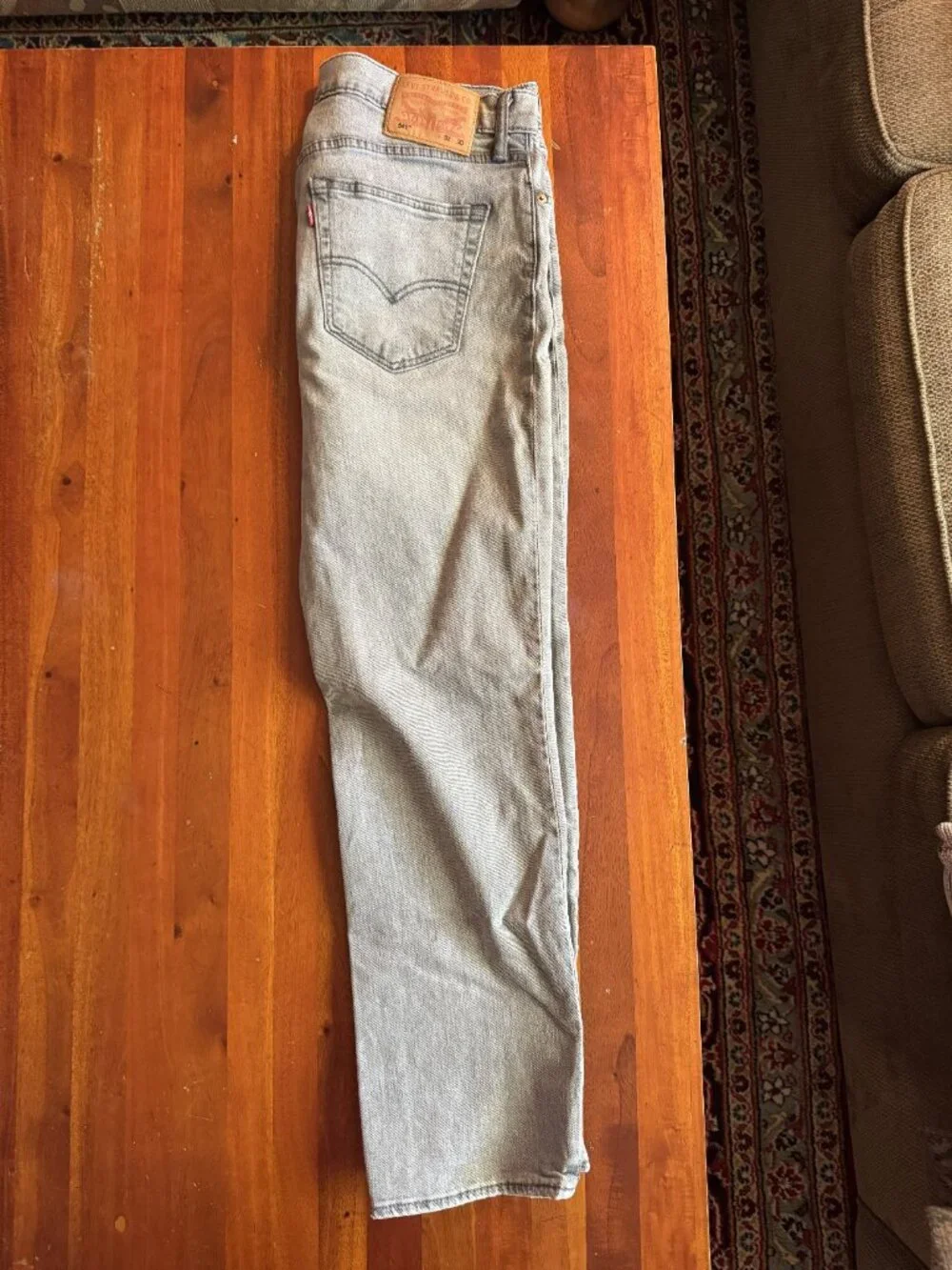 Levis levi 541
